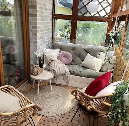 Lägenhet Wilkipartment Bis 4 Pers - Hund - Netflix - Wlan - Wintergarten - Coffeebar - Parkplatz *