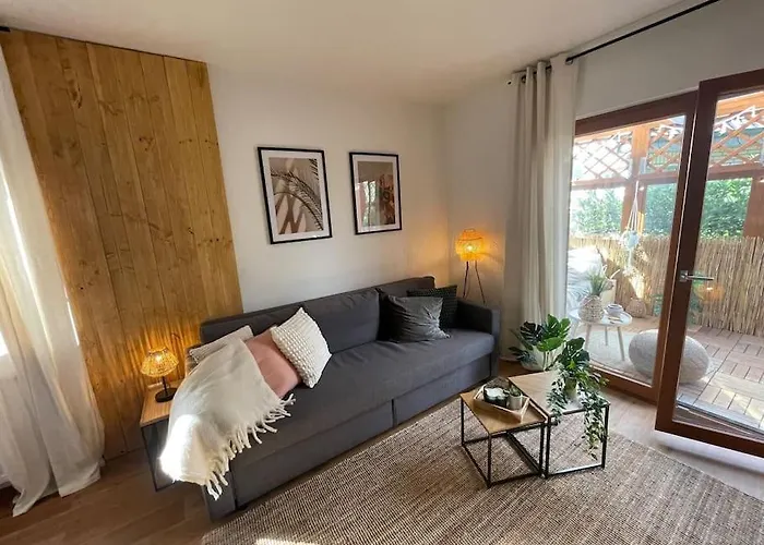 Cozy Wilkipartment Bis 4 Pers - Hund - Netflix - Wlan - Wintergarten - Coffeebar - Popcorn Apartment *