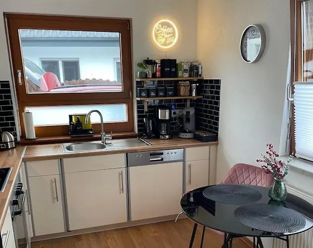 Lägenhet Wilkipartment Bis 4 Pers - Hund - Netflix - Wlan - Wintergarten - Coffeebar - Parkplatz Verl